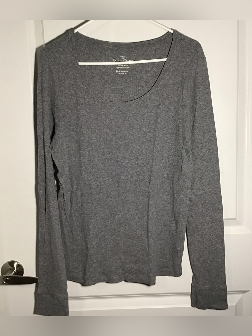 Faded Glory Women's Long-Sleeve Scoopneck Tee - Gray XL